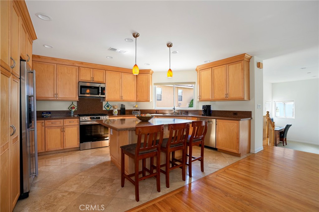 2722 Alabama Street Property Photo 11