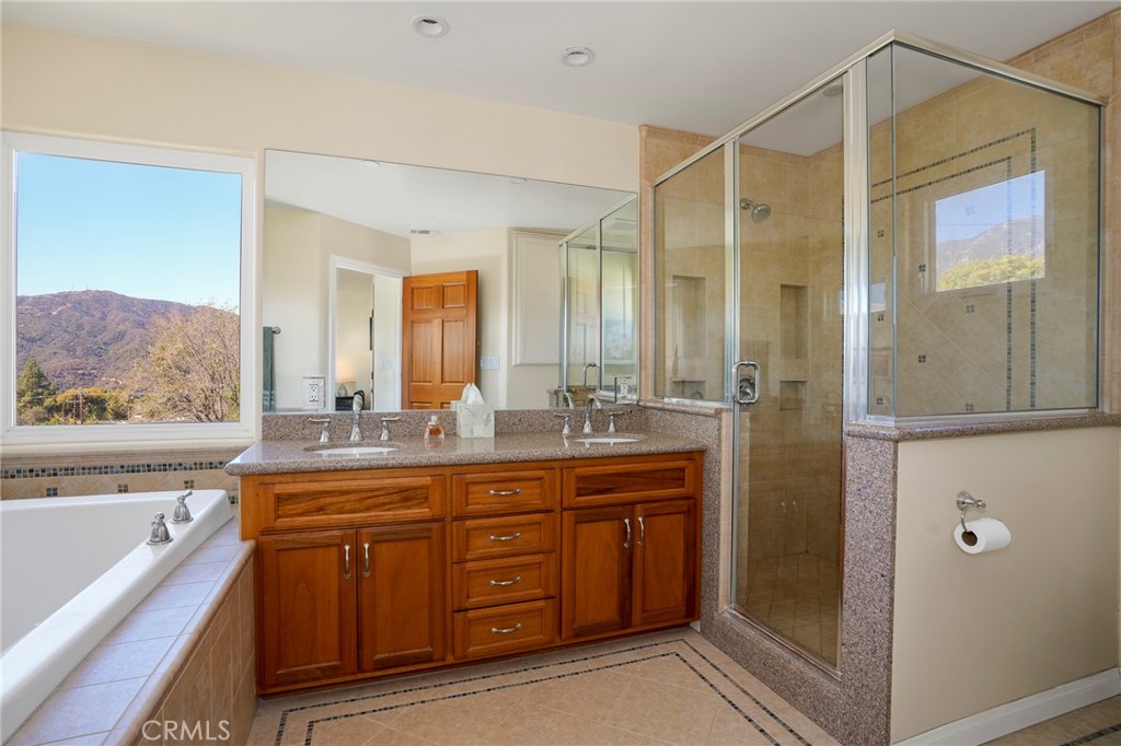 2722 Alabama Street Property Photo 24