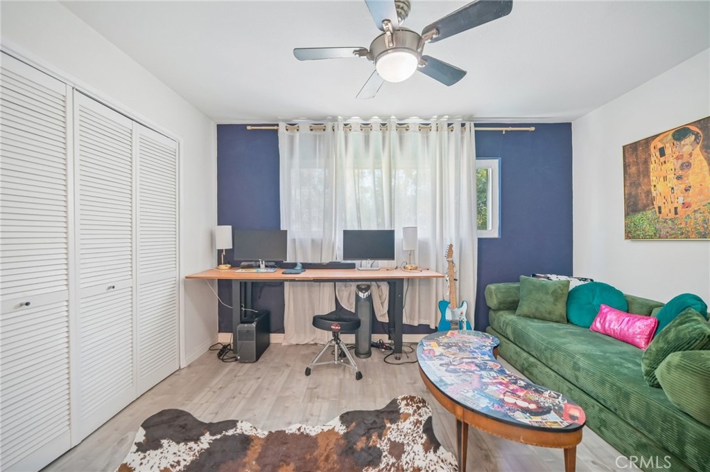 18219 Erwin Street Property Photo 17