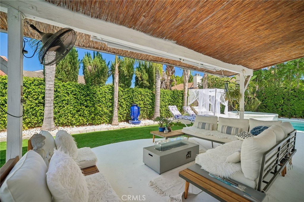 18219 Erwin Street Property Photo 29