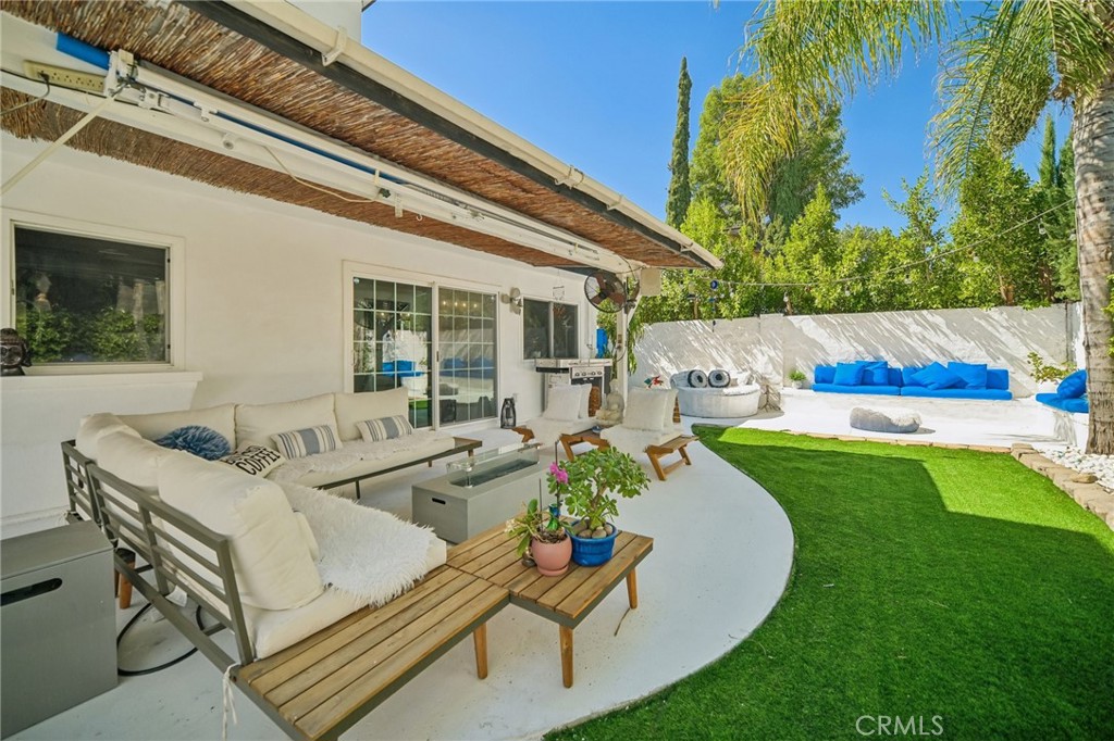 18219 Erwin Street Property Photo 30