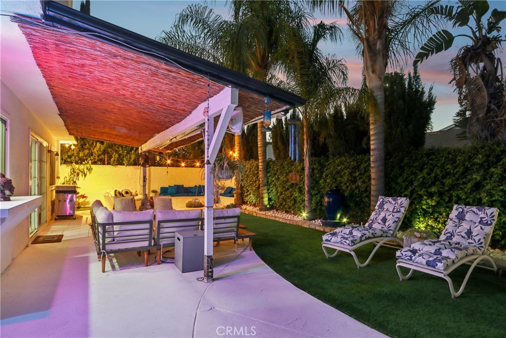 18219 Erwin Street Property Photo 37