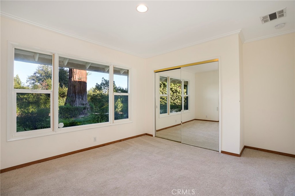 1319 N Baldwin Avenue Property Photo 23