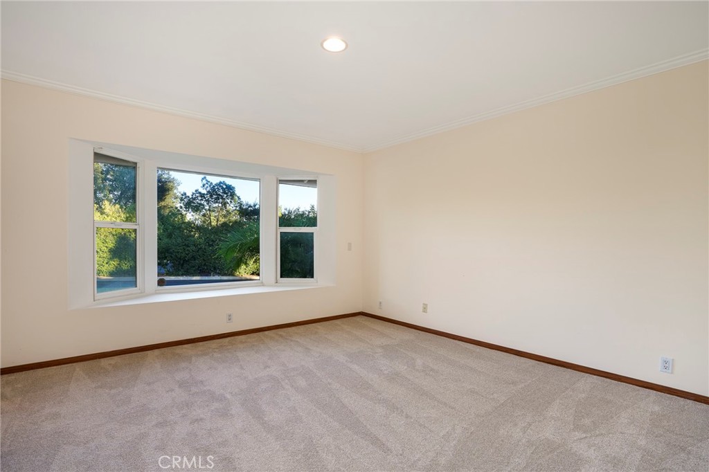 1319 N Baldwin Avenue Property Photo 24