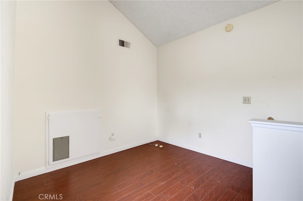 2627 S Quarry Lane D Property Photo 15
