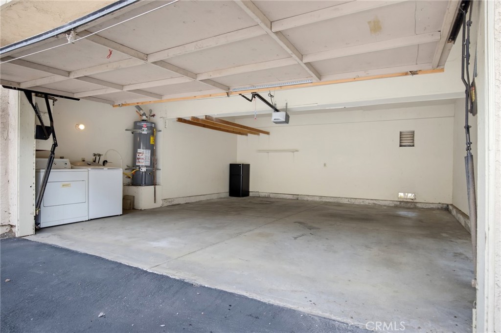 2627 S Quarry Lane D Property Photo 28