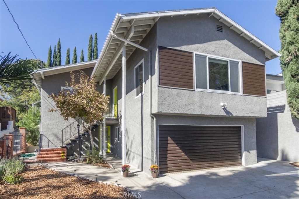 4619 Ocean View Boulevard Property Photo 1