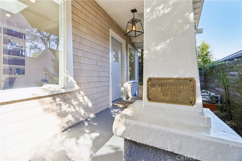 8863 Cynthia Street Property Photo 2