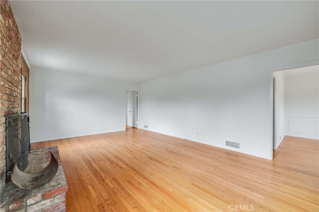 5320 E Broadway Property Photo 7