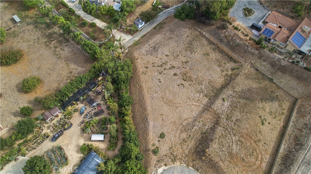 4960 Yorba Vista Property Photo 4