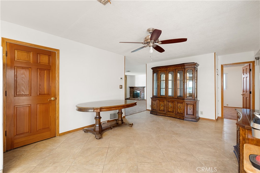4512 Delta Avenue Property Photo 4
