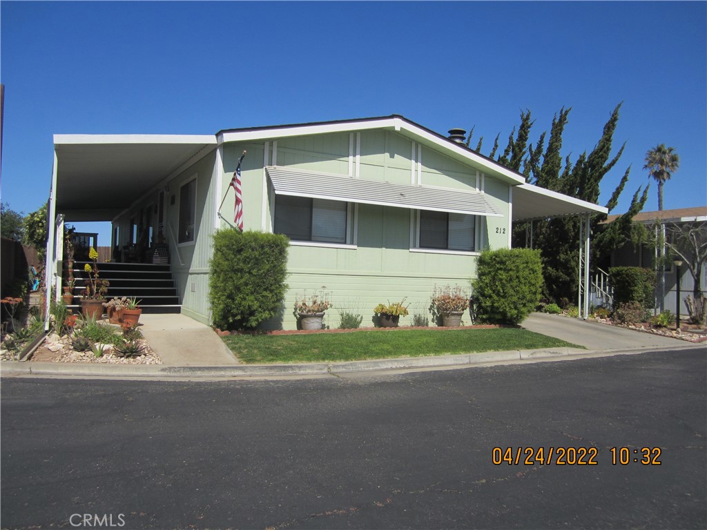 1650 E Clark Avenue 212 Property Photo 1