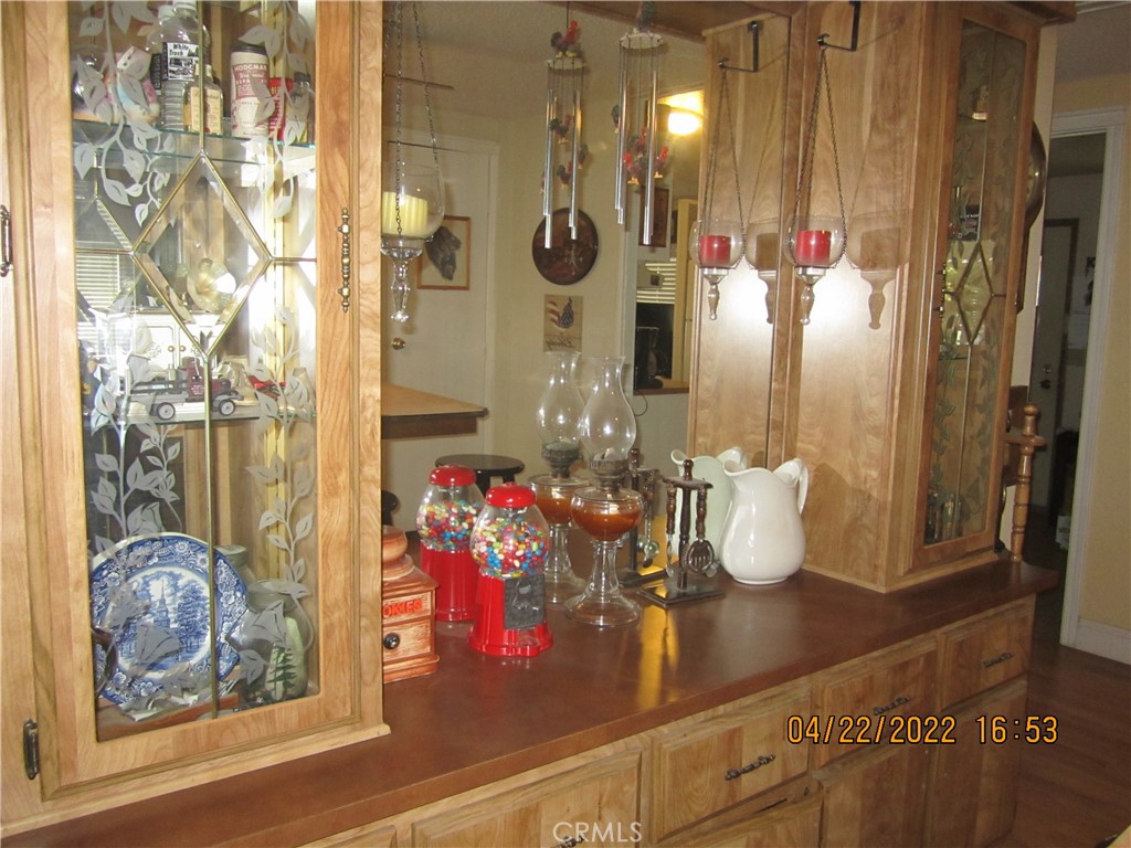 1650 E Clark Avenue 212 Property Photo 6