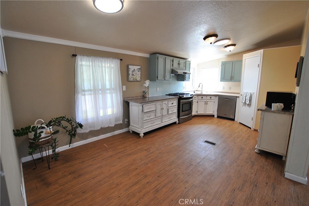 765 Mesa View Drive 272 Property Photo 14