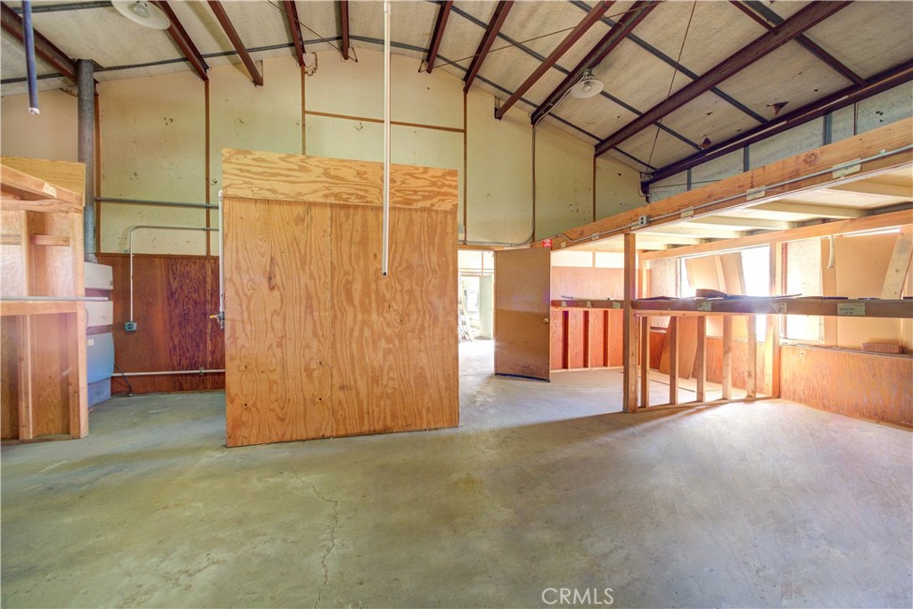 2432 Spring Street Property Photo 16