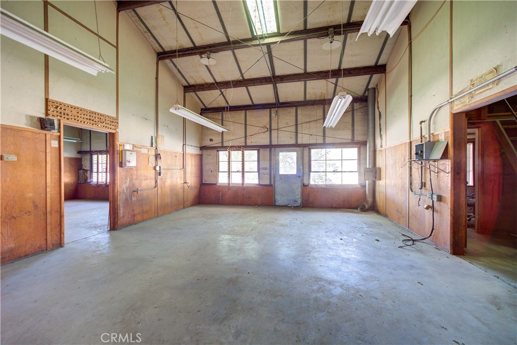 2432 Spring Street Property Photo 29
