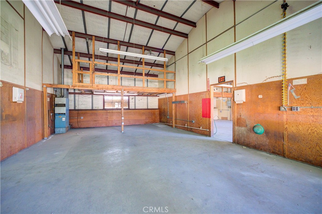 2432 Spring Street Property Photo 30