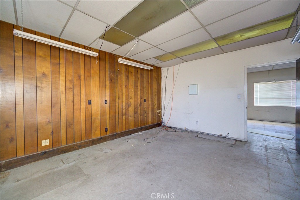 2432 Spring Street Property Photo 38