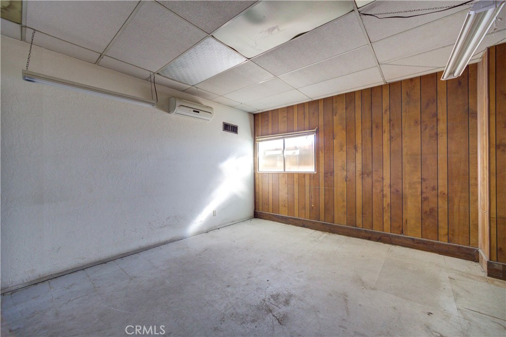 2432 Spring Street Property Photo 39