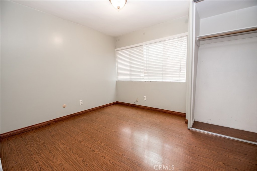 1527 Royal Way Property Photo 9