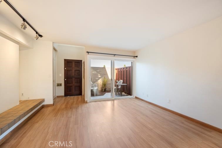 1527 Royal Way Property Photo 15