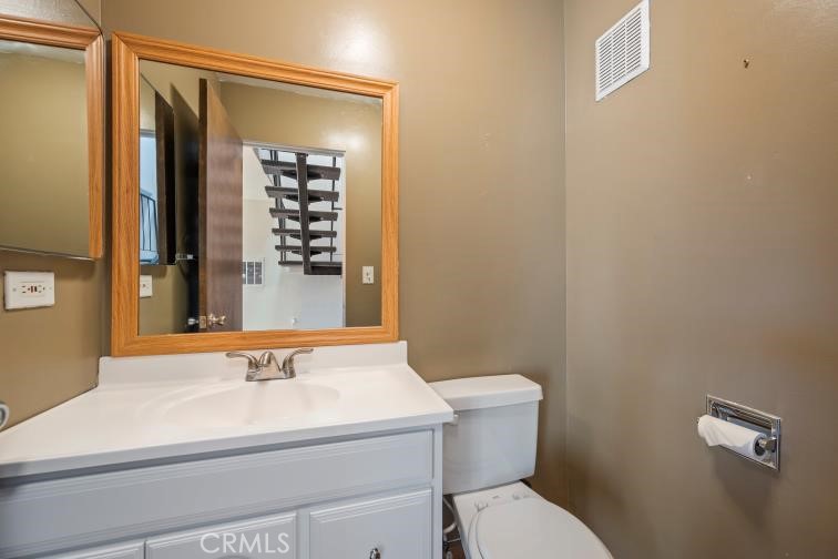 1527 Royal Way Property Photo 22