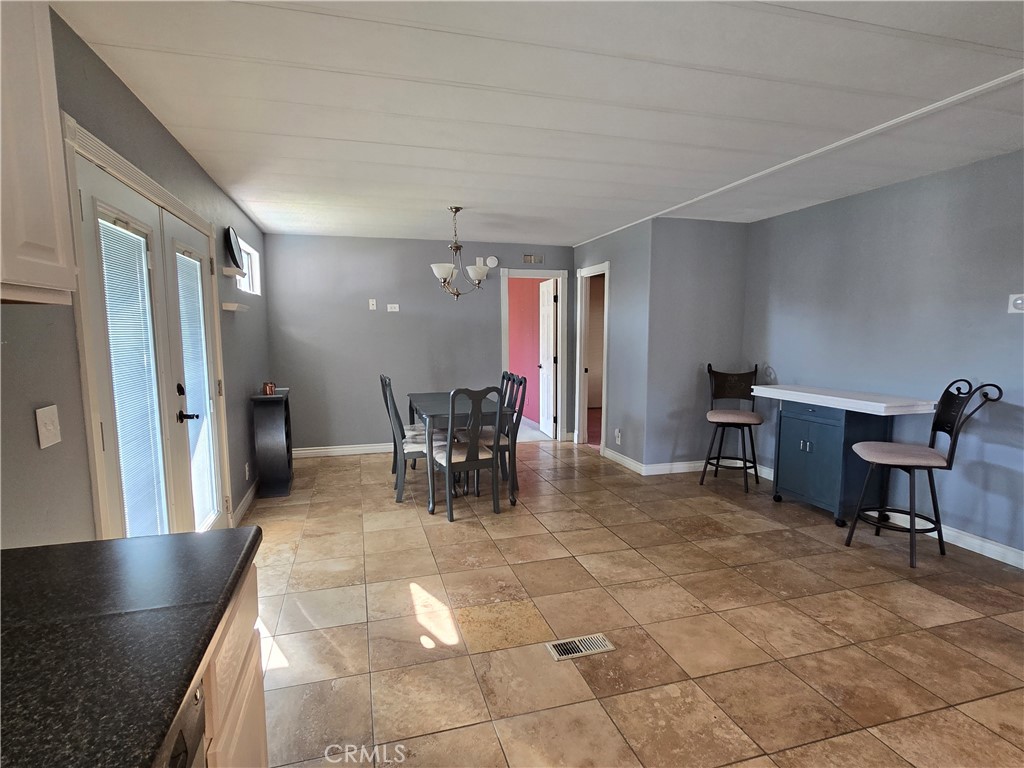 519 W Taylor Street 66 Property Photo 7