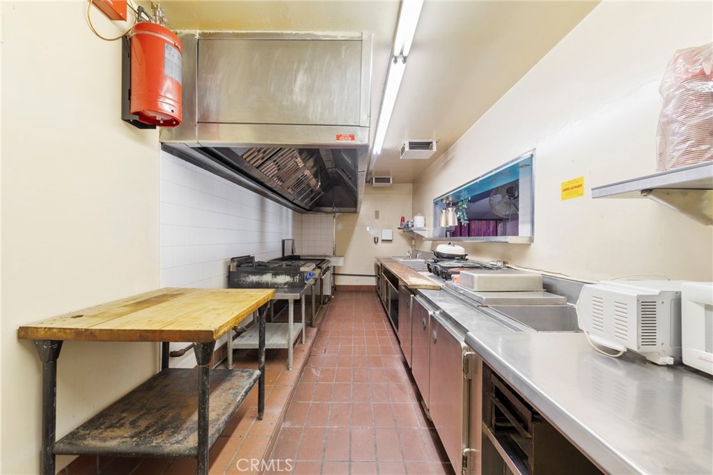 276 Union Avenue Property Photo 19