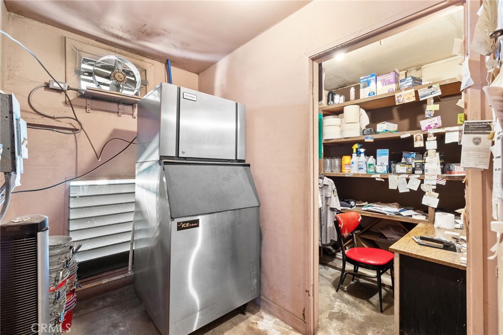 276 Union Avenue Property Photo 26