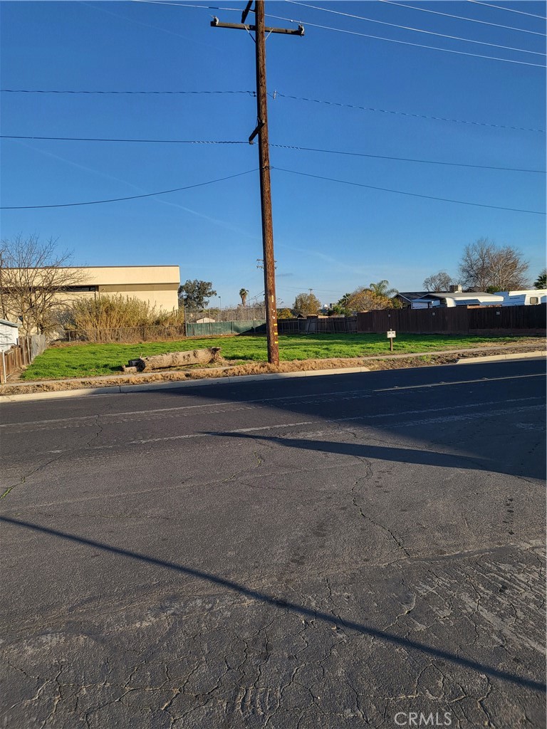 503 S Irwin Street Property Photo 1