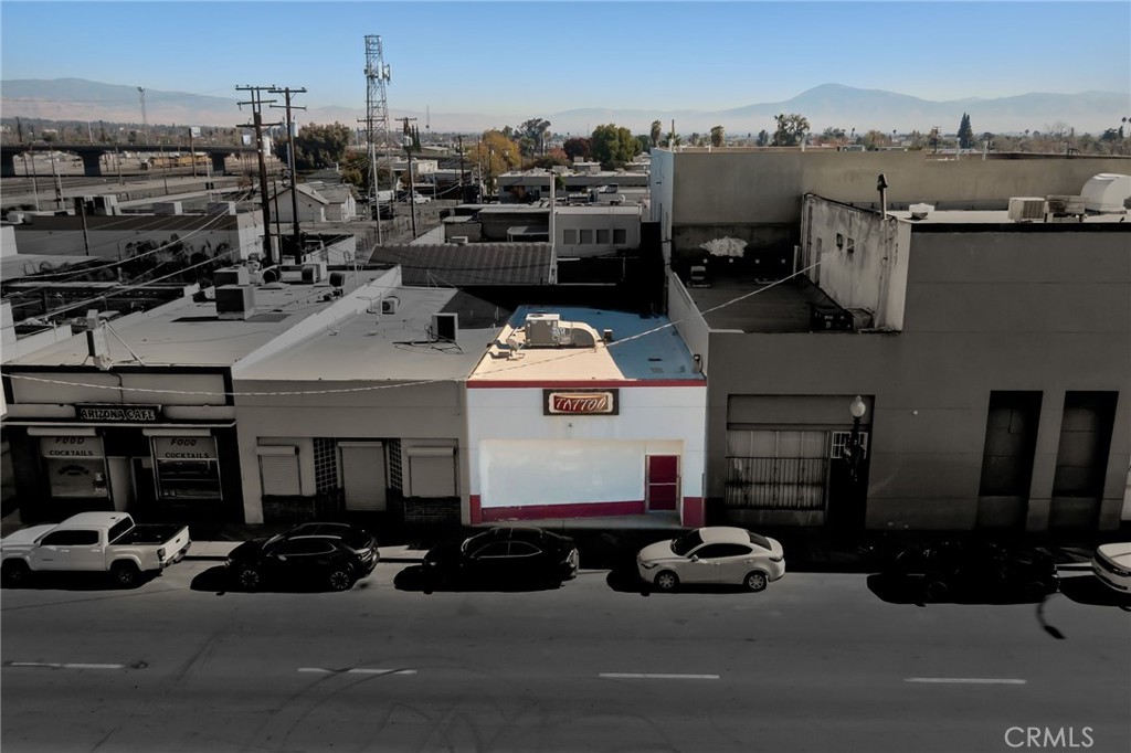 805 Baker Street Property Photo 1