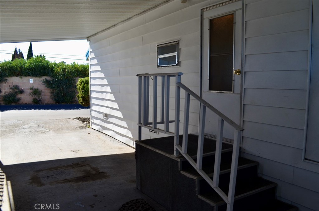 3210 Santa Maria Way 27 Property Photo 8