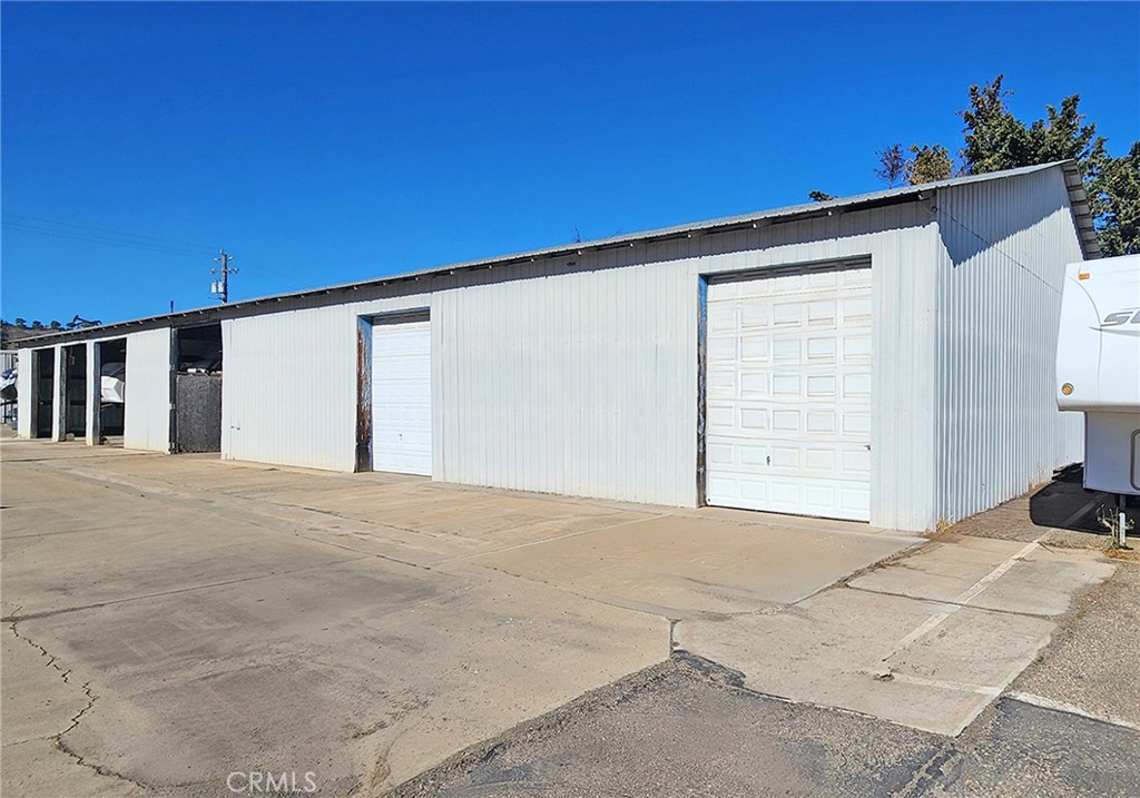 4050 Foxen Canyon Road Property Photo 4