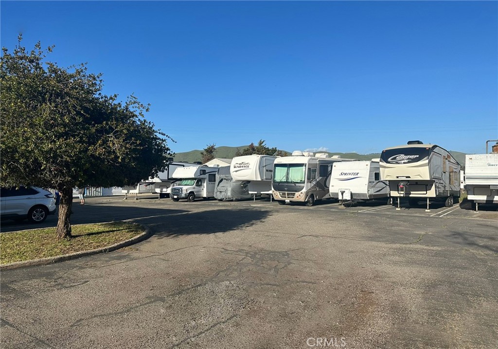 4050 Foxen Canyon Road Property Photo 7