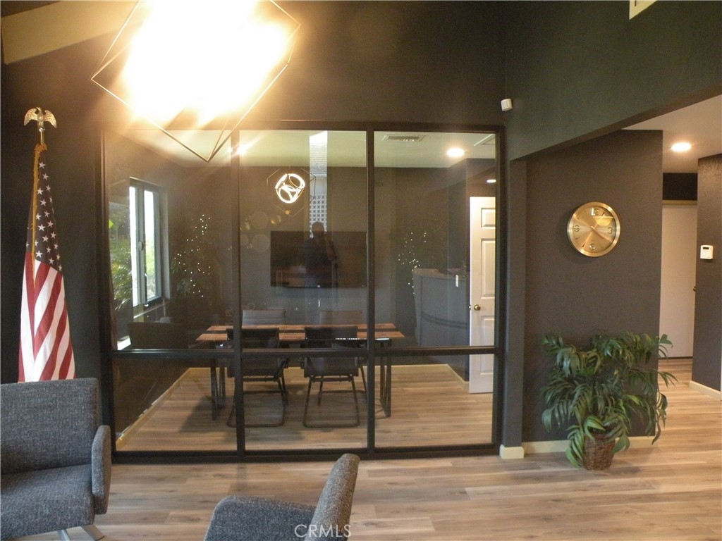 521 E Ocean Property Photo 11