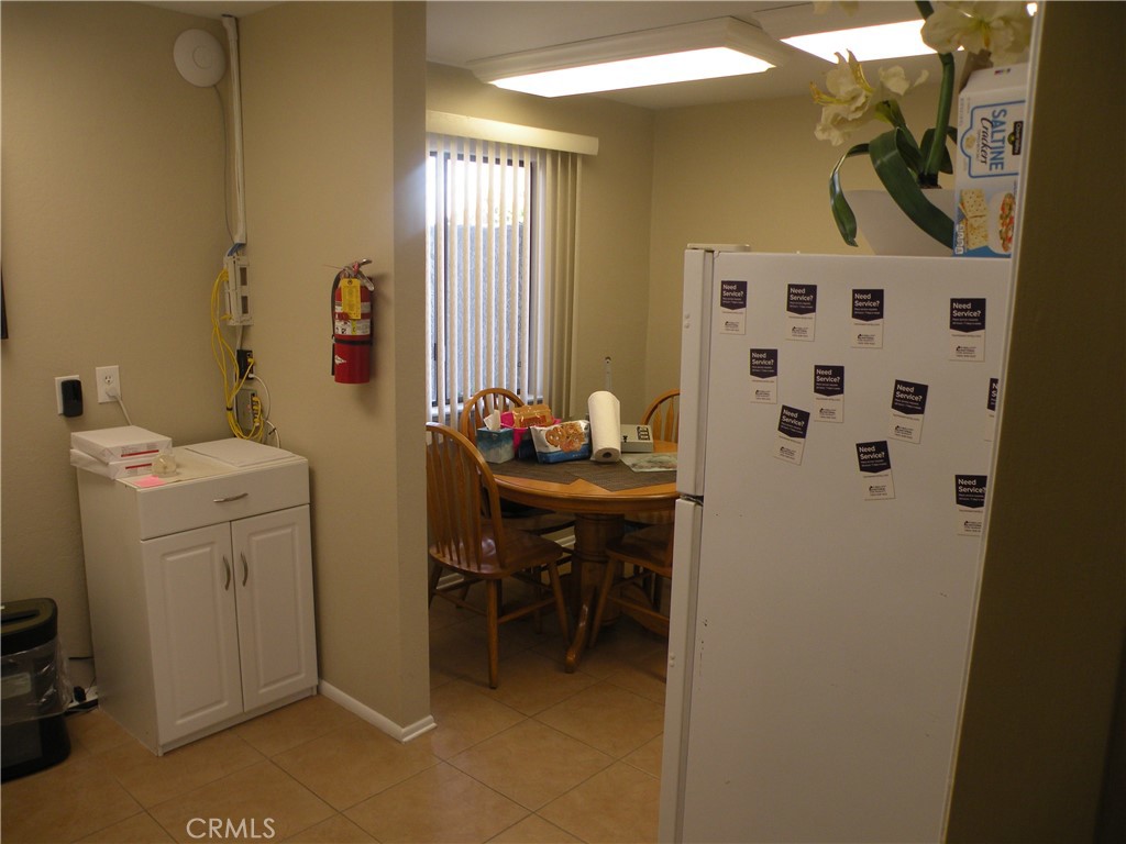 521 E Ocean Property Photo 17