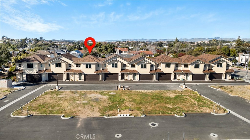366 S Halcyon Road Property Photo