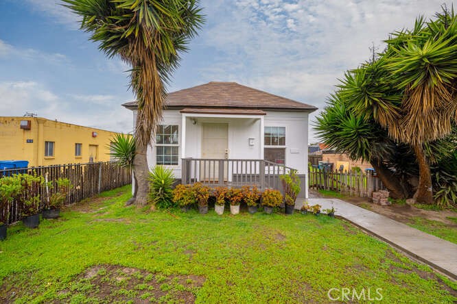 607 W Church Street Property Photo 1