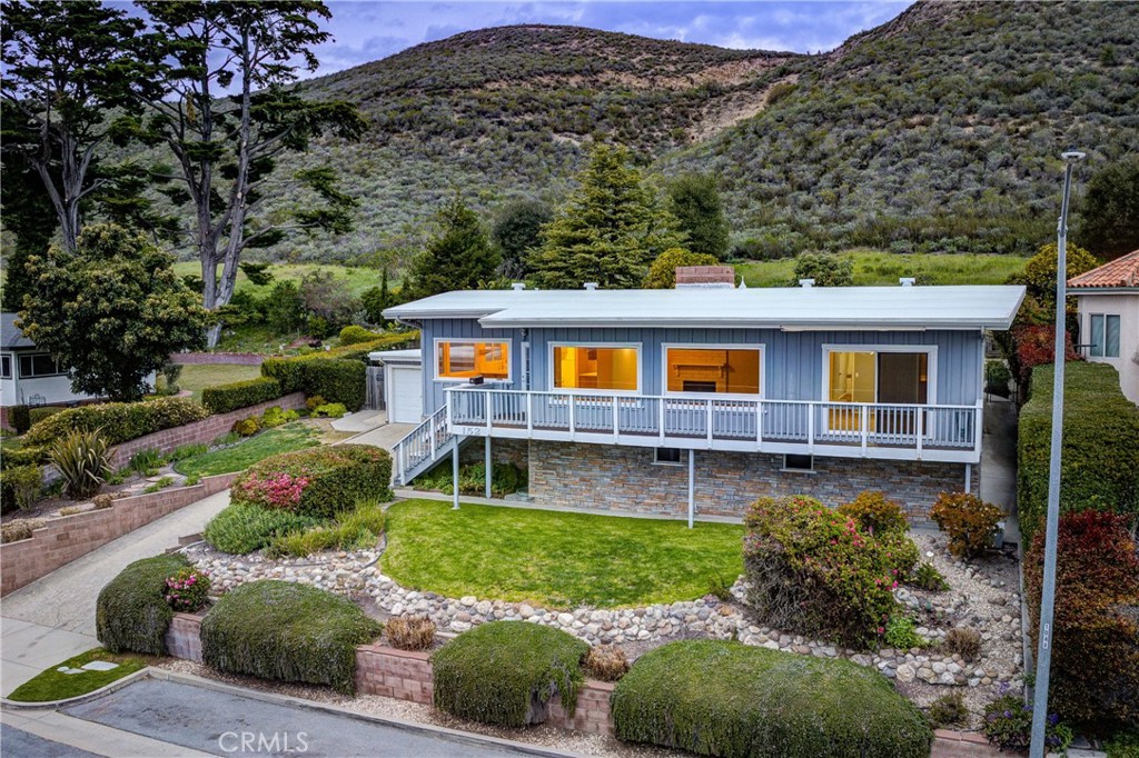 152 El Portal Drive Property Photo