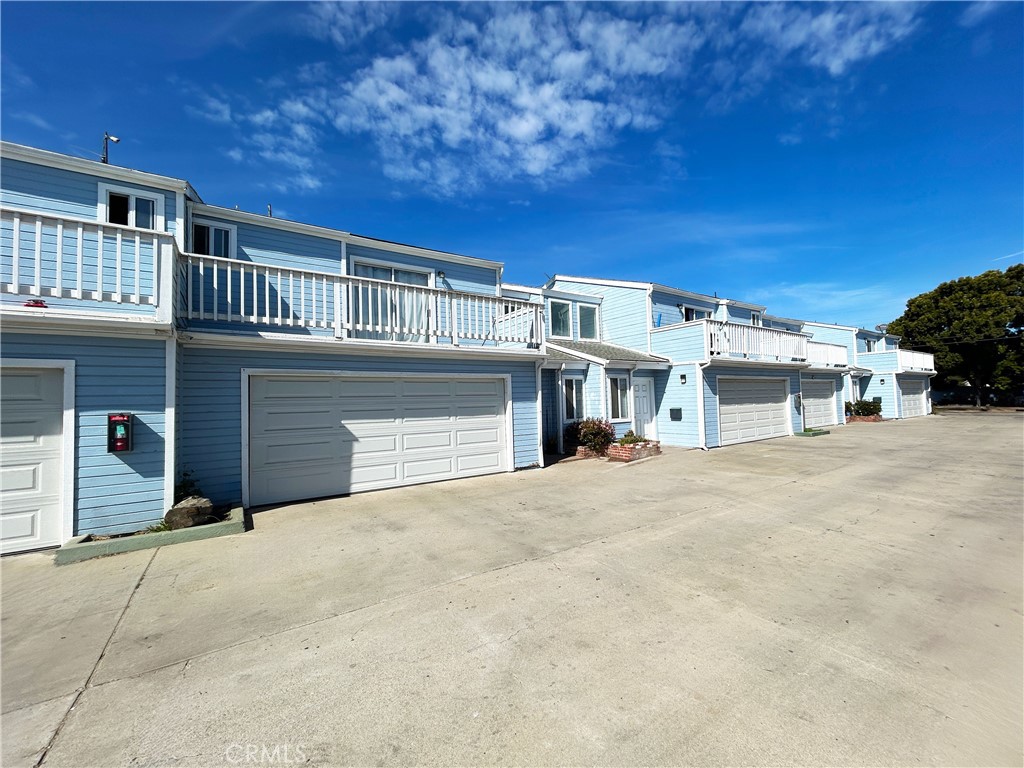 215 N Miller Street Property Photo 13