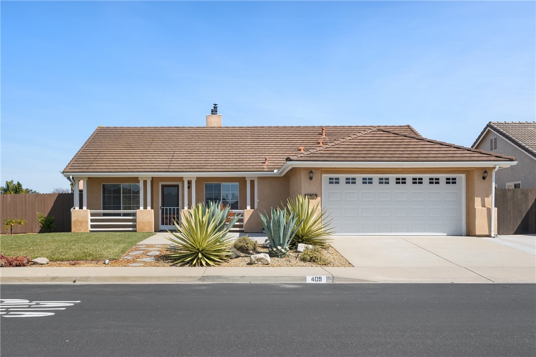 409 San Luis Drive Property Photo