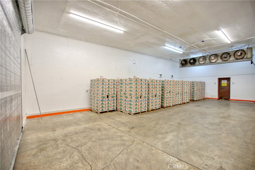 1730 Railroad Street Property Photo 22