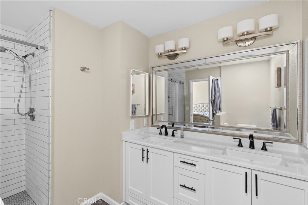 310 E Mccoy Lane 2k Property Photo 22
