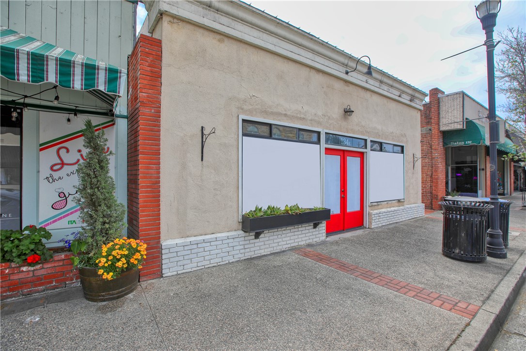 134 E Branch Street Property Photo