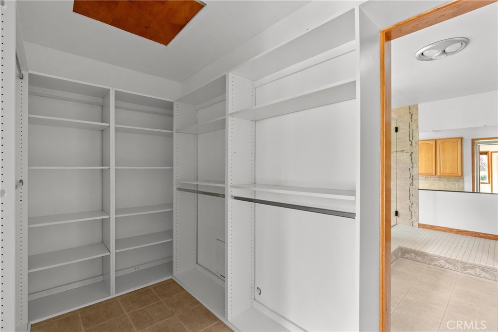 832 Onstott Road Property Photo 18