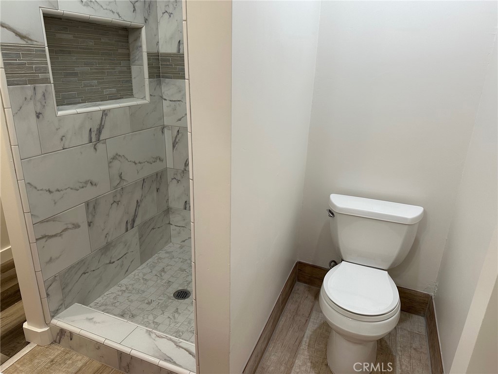 1218 1220 E Grand Avenue Property Photo 53