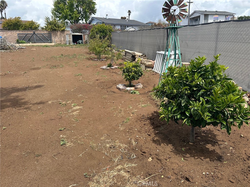 1218 1220 E Grand Avenue Property Photo 70