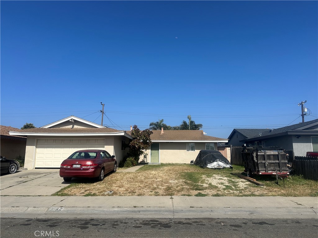 1662 Oxford Avenue Property Photo 1