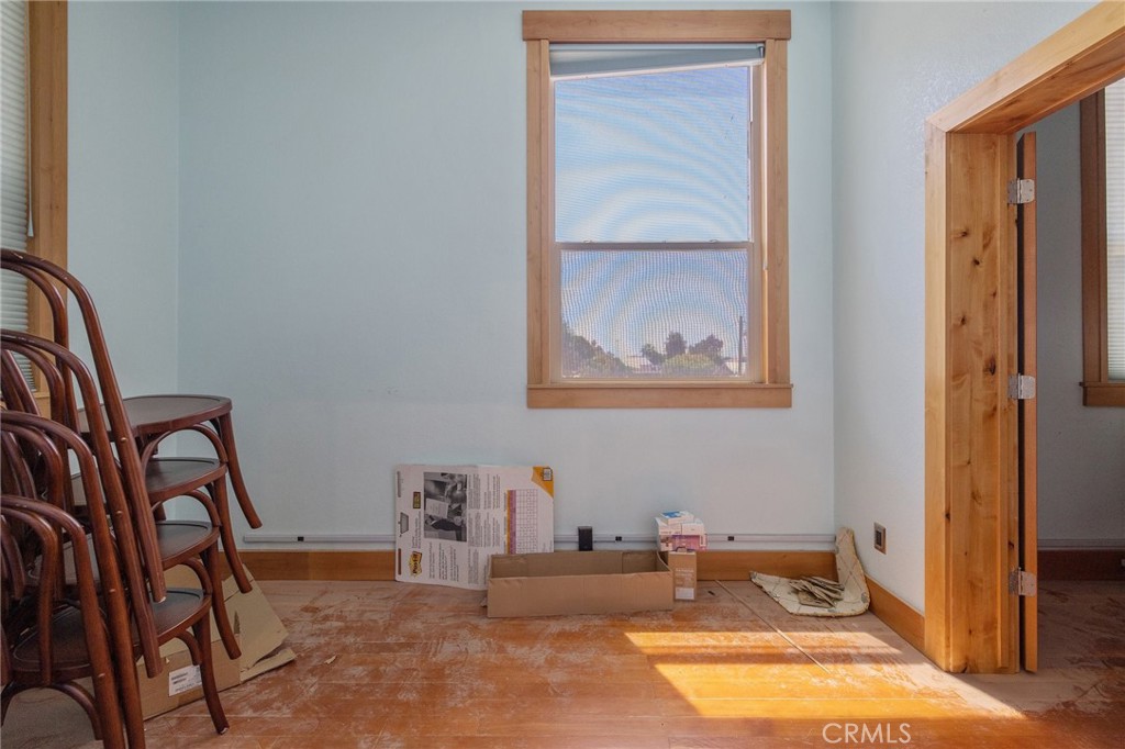 128 S E Street Property Photo 38