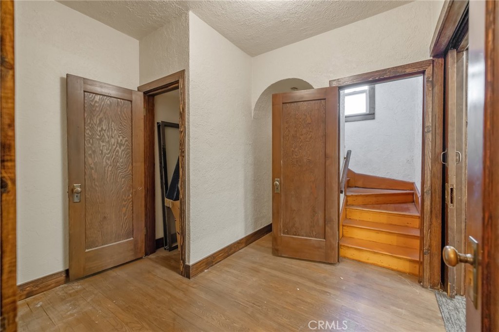 128 S E Street Property Photo 41